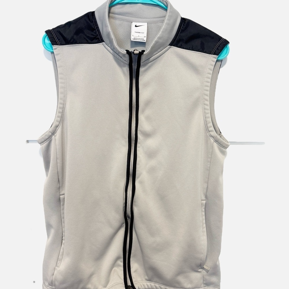 Nike Therma-Fit Gray and Black Vest